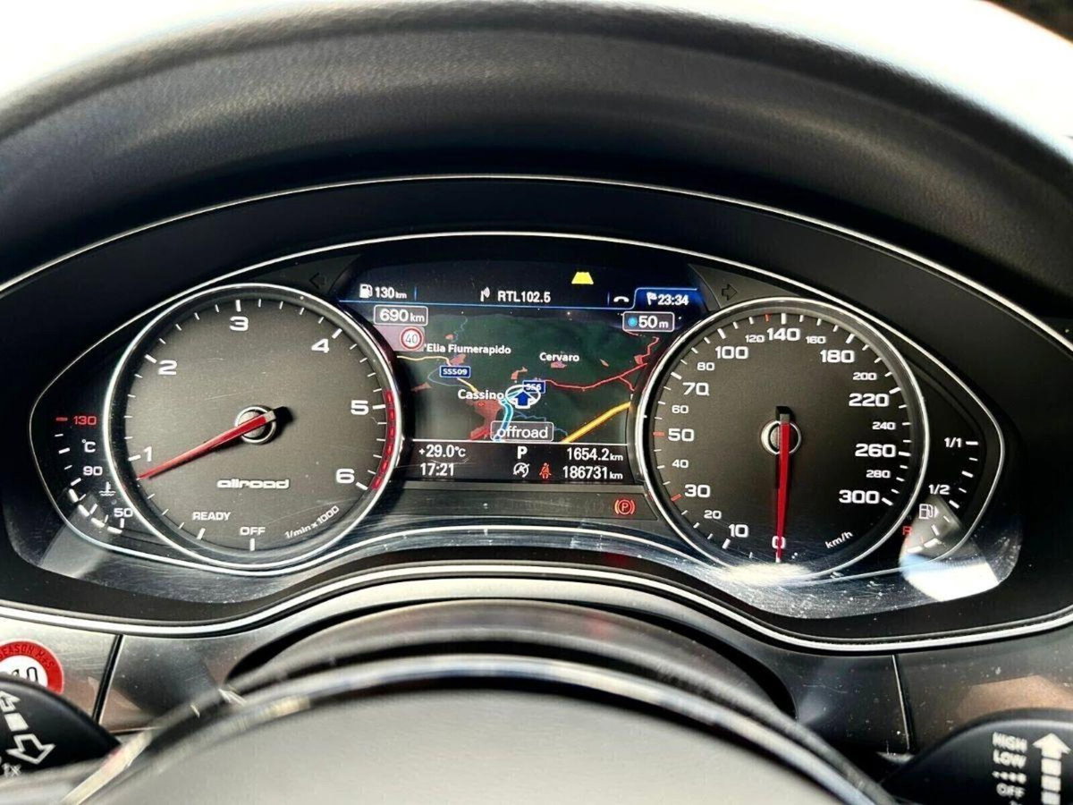 Audi A6 Allroad 3.0 TDI 272 CV S tronic Business Plus (14)