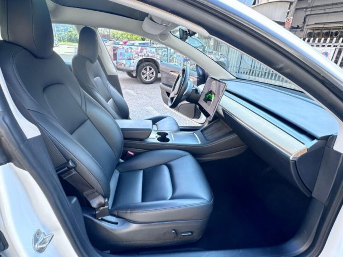 Tesla Model 3 Model 3 Long Range Dual Motor AWD (8)