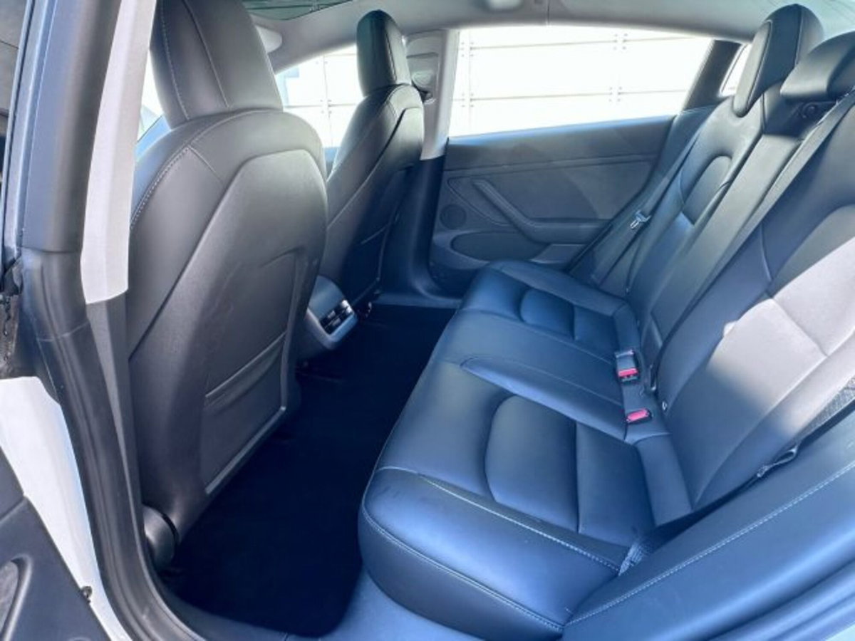 Tesla Model 3 Model 3 Long Range Dual Motor AWD (9)