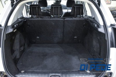 Peugeot 2008 BlueHDi 100 S&S Allure (16)