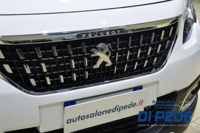 Peugeot 2008 BlueHDi 100 S&S Allure (8)