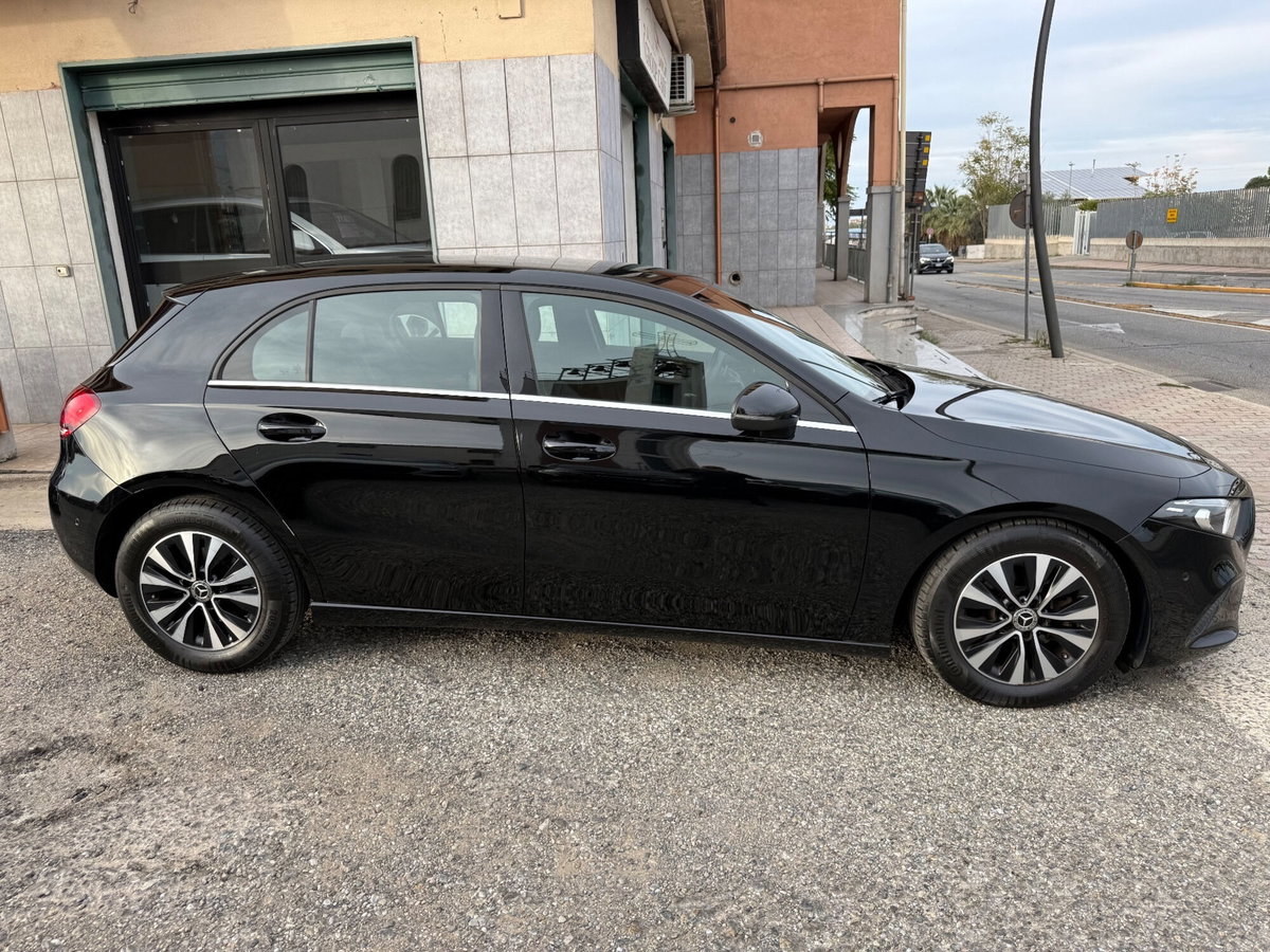 Mercedes-Benz Classe A 180 d Automatic Business (3)