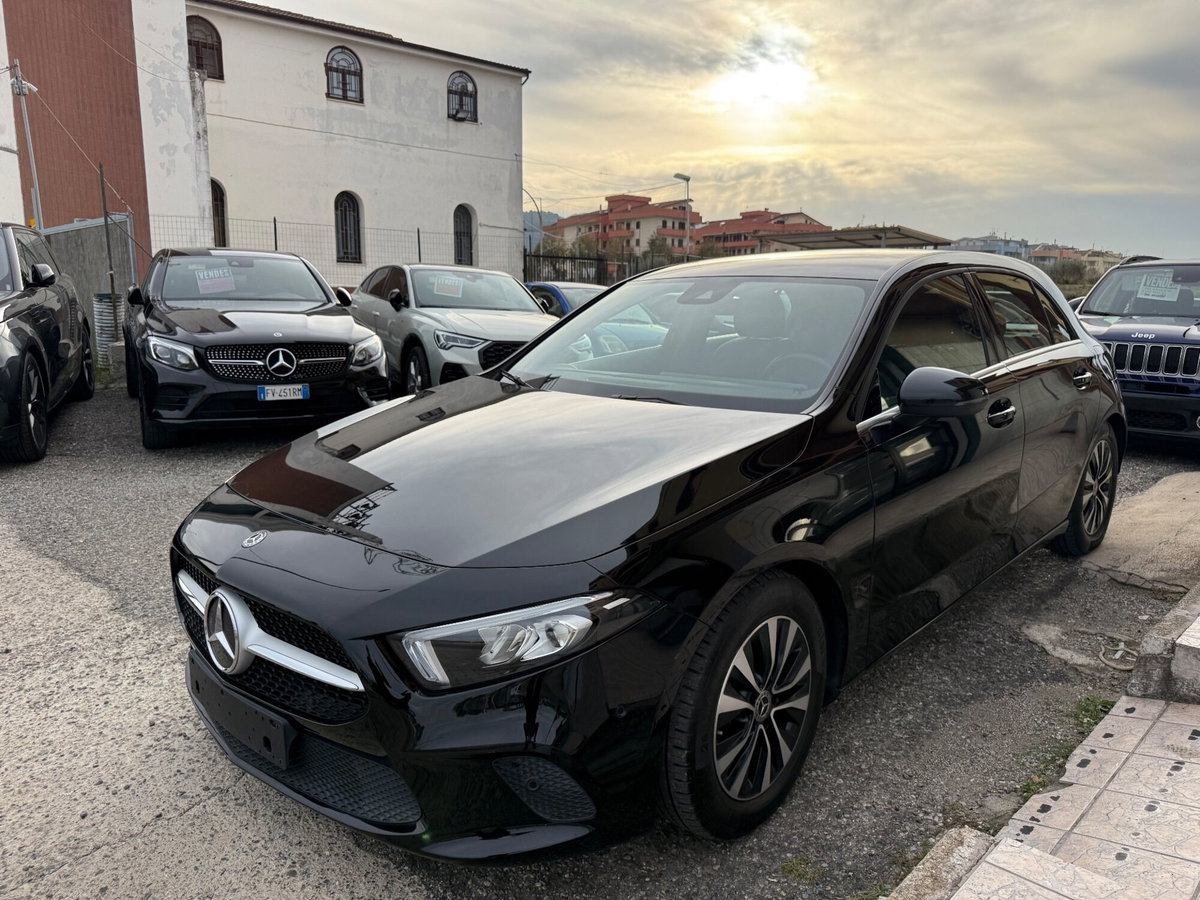 Mercedes-Benz Classe A 180 d Automatic Business (5)