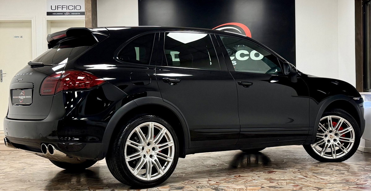 Porsche Cayenne 3.0 Diesel (5)