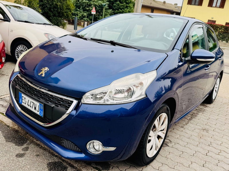 Peugeot 208 VTi 82 CV 5 porte Allure
