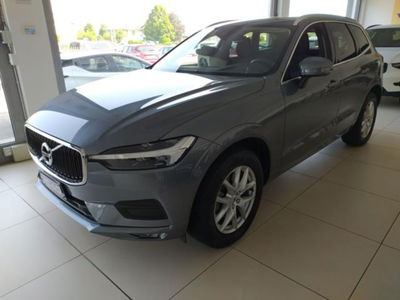 Volvo XC60 B4 (d) AWD Geartronic Momentum Pro usata