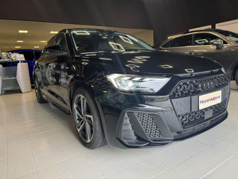 Audi A1 Sportback 30 TFSI Identity Black