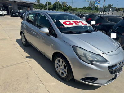 Opel Corsa 1.4 90CV GPL Tech 5 porte b-Color usata