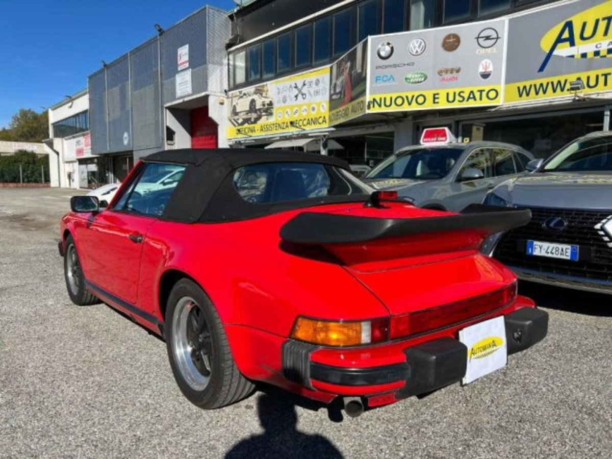 Porsche 911 Cabrio Carrera 3.2 (9)