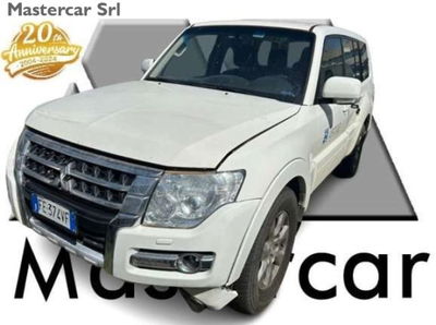 Mitsubishi Pajero 3.2 DI-D 16V aut. 5p. Instyle DPF usata