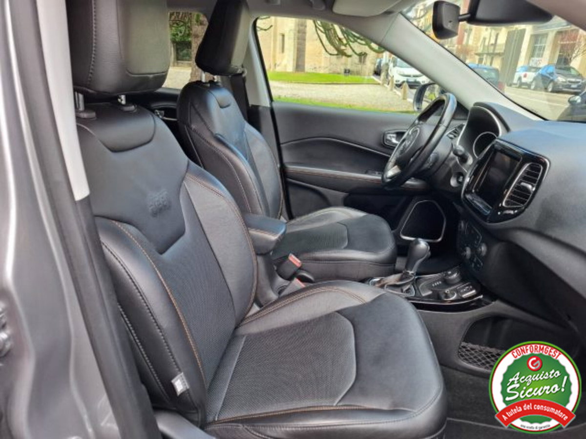 Jeep Compass 2.0 Multijet II aut. 4WD Limited (9)