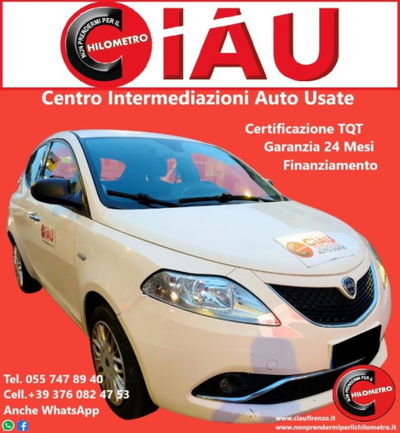 Lancia Ypsilon 1.2 69 CV 5 porte Silver usata