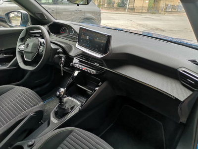 Peugeot 2008 1.2 puretech Active s&s 100cv (16)