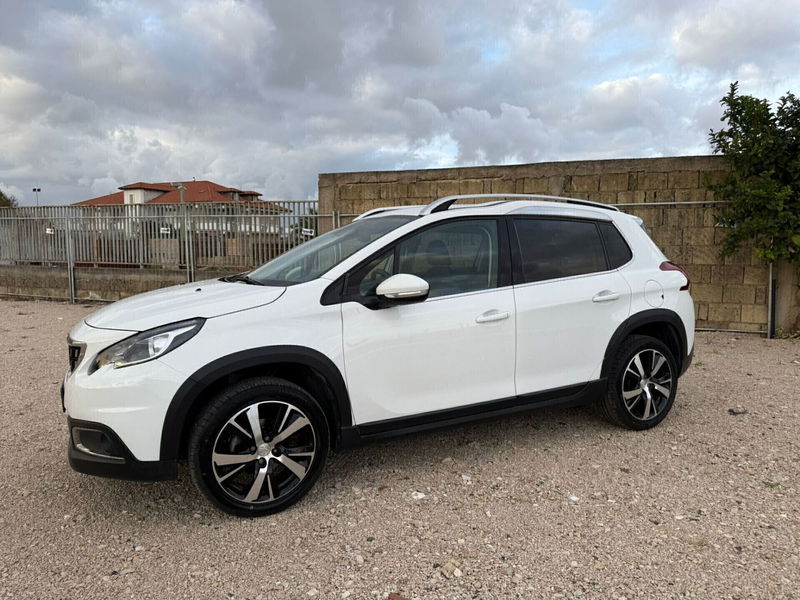 Peugeot 2008 100 Black Matt