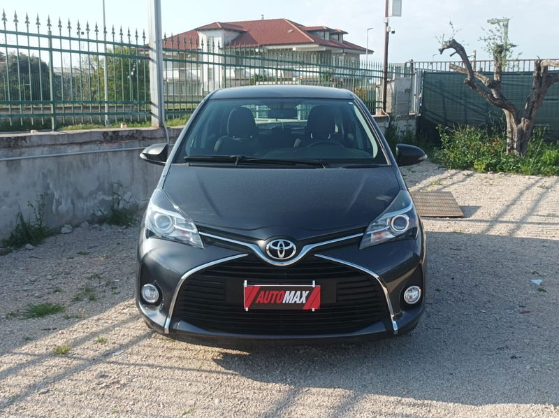 Toyota Yaris 1.0 5 porte Lounge