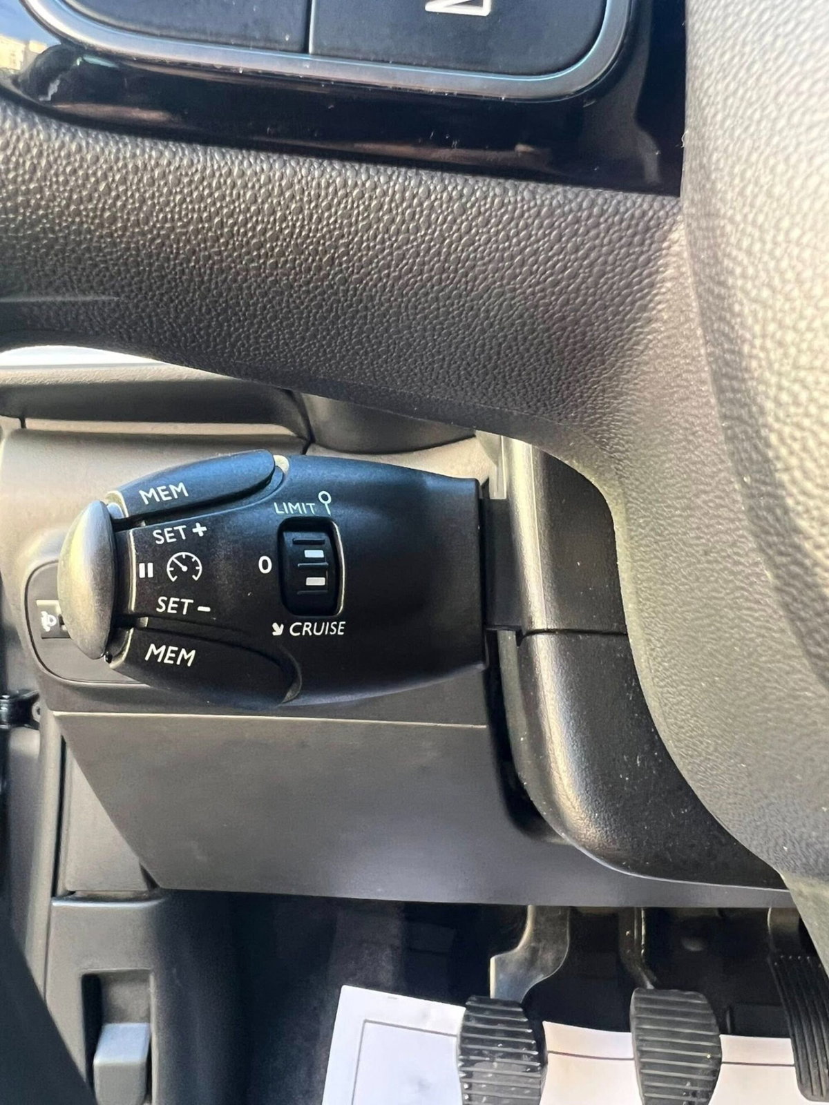Citroen C3 BlueHDi 100 S&S Shine (18)