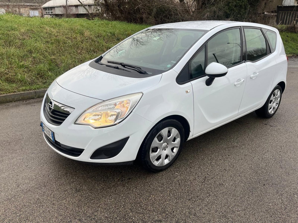 Opel Meriva 1.4 100CV Cosmo (5)