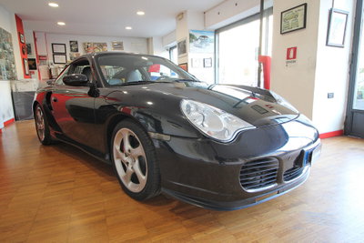 Porsche 911 Coupé Turbo cat (3)
