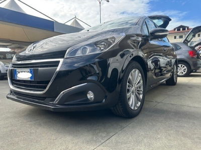 Peugeot 208 82 5 porte Allure usata