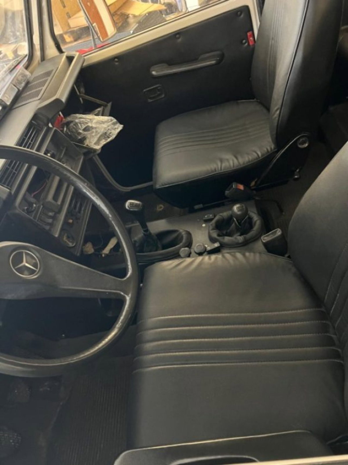 Mercedes-Benz Classe G 300 diesel corto Station Wagon (5)