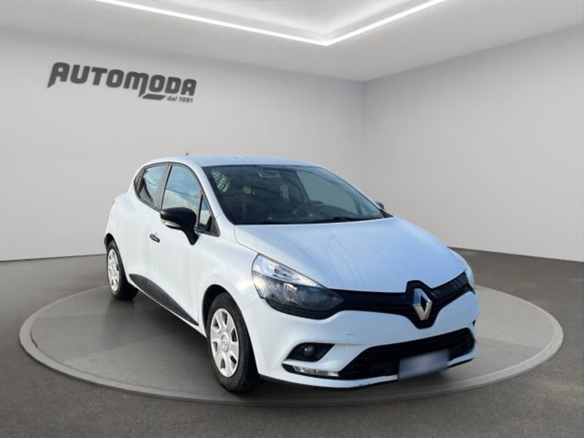 Renault Clio SporTour 1.5 dCi 75CV SporTour Dynamique Autocarro (3)