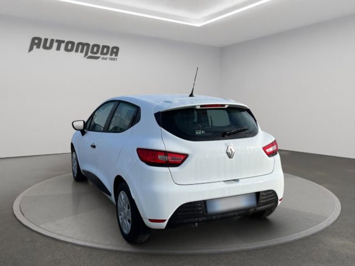 Renault Clio SporTour 1.5 dCi 75CV SporTour Dynamique Autocarro (6)