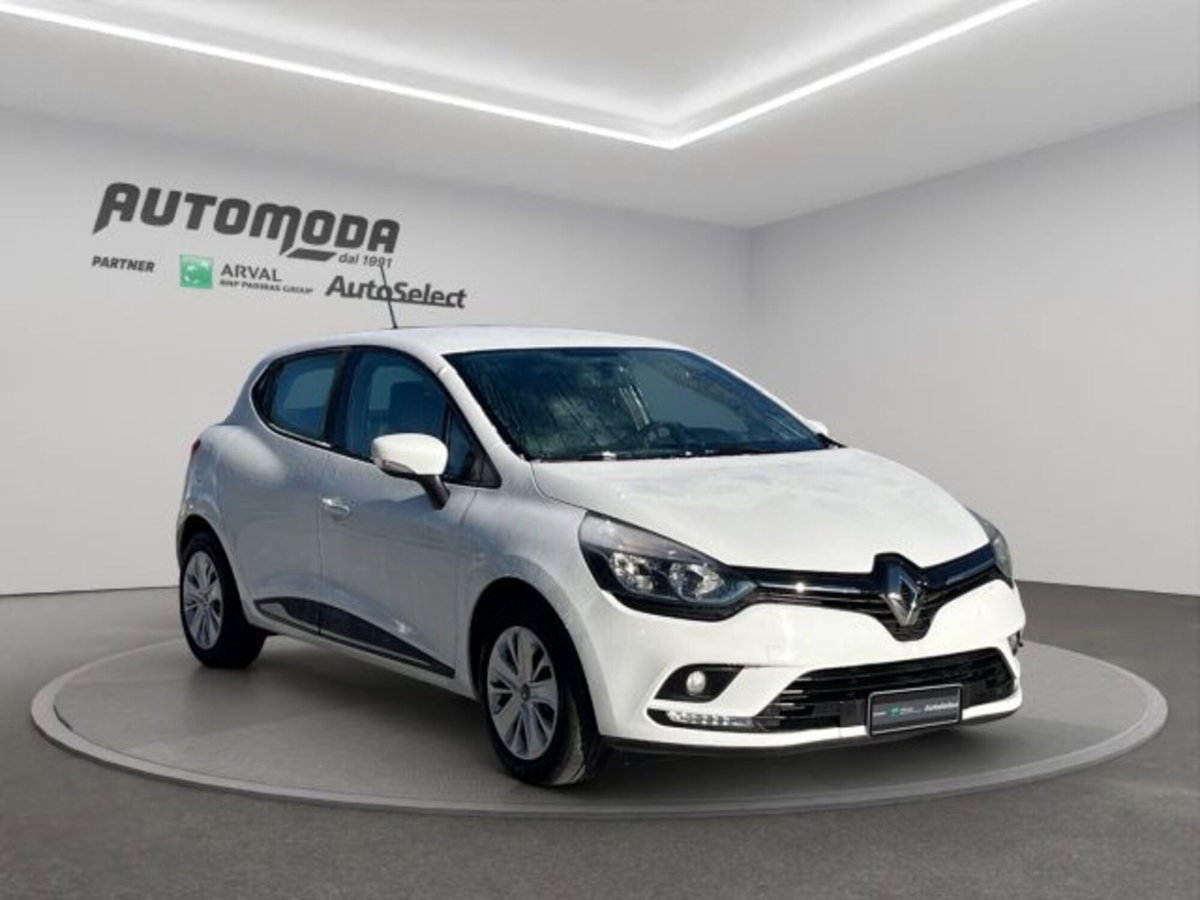 Renault Clio Sporter dCi 8V 75 CV Duel (3)