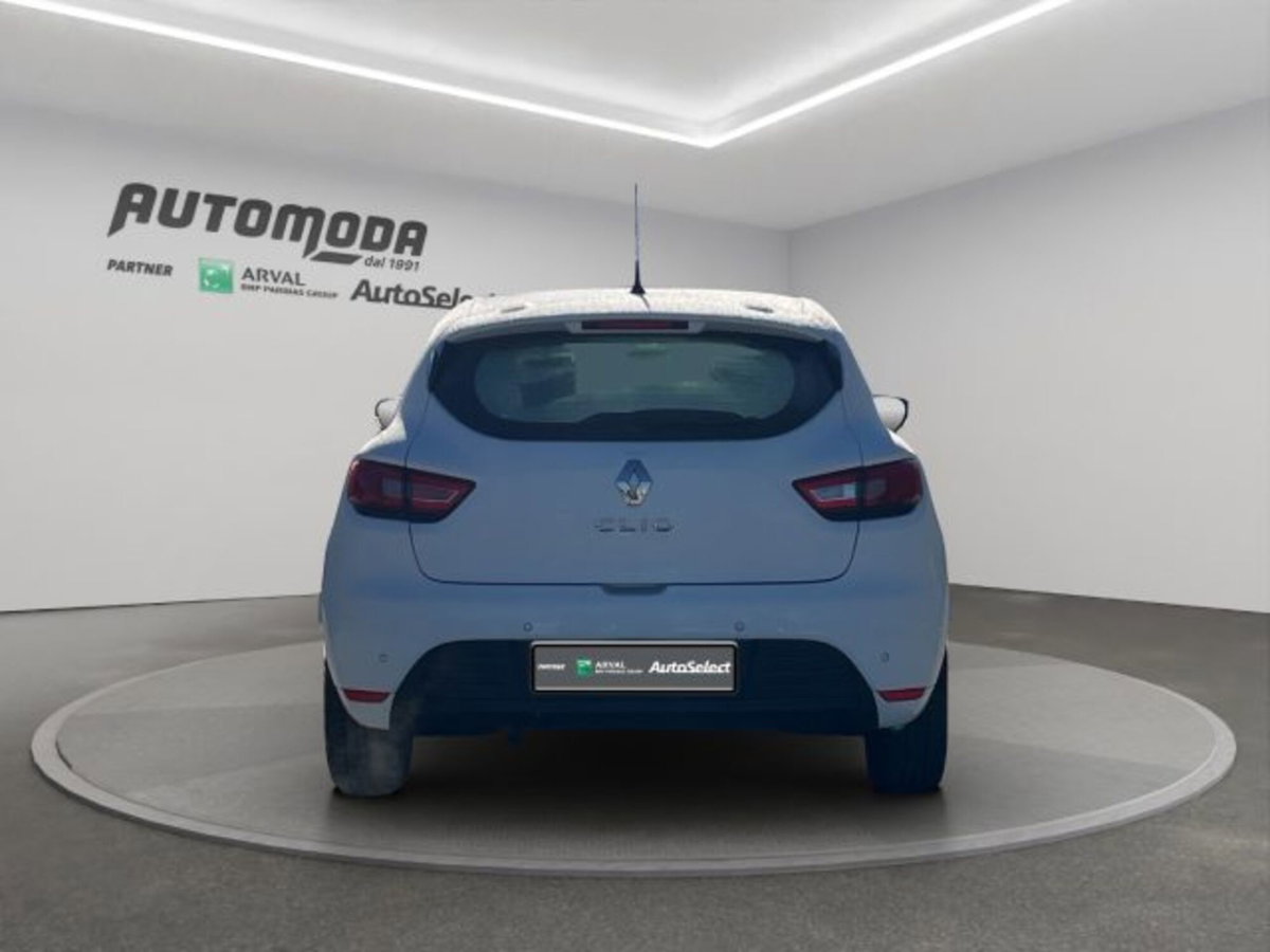 Renault Clio Sporter dCi 8V 75 CV Duel (5)