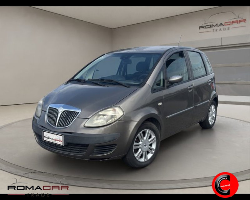 Lancia Musa 1.9 Multijet Oro