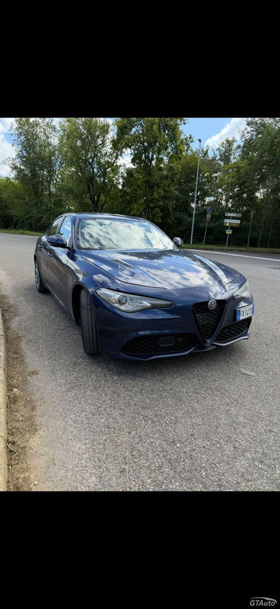 Alfa Romeo Giulia 2.2 Turbodiesel 180 CV AT8 Sport Edition usata