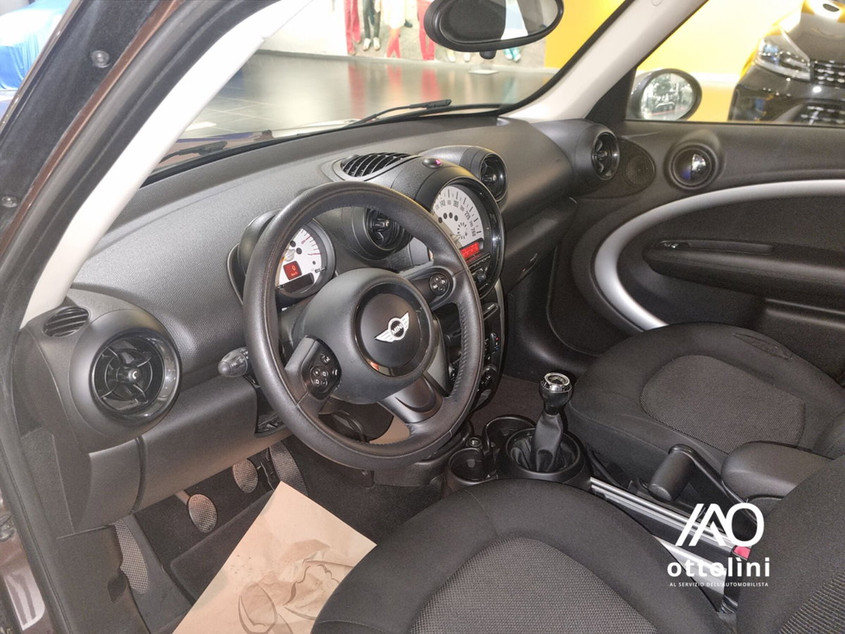 MINI Mini Countryman 1.6 One D Countryman (6)