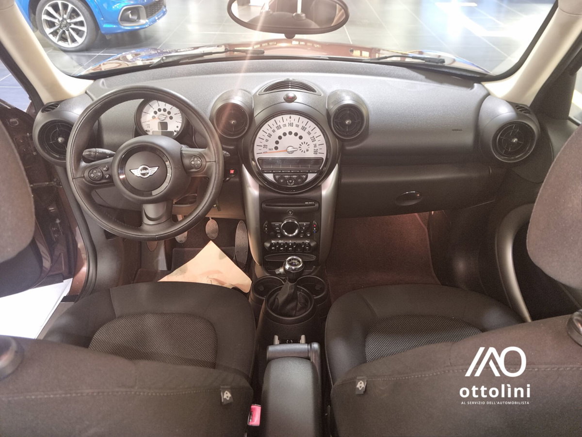 MINI Mini Countryman 1.6 One D Countryman (7)