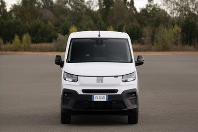 Fiat Doblò Furgone van 1.5 bluehdi 100cv CH1 (3)