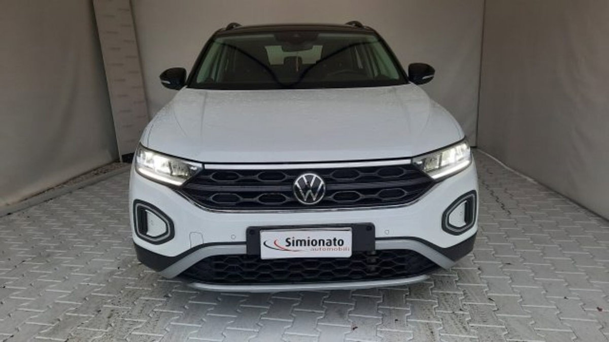 Volkswagen T-Roc 2.0 tdi Life 150cv dsg (2)