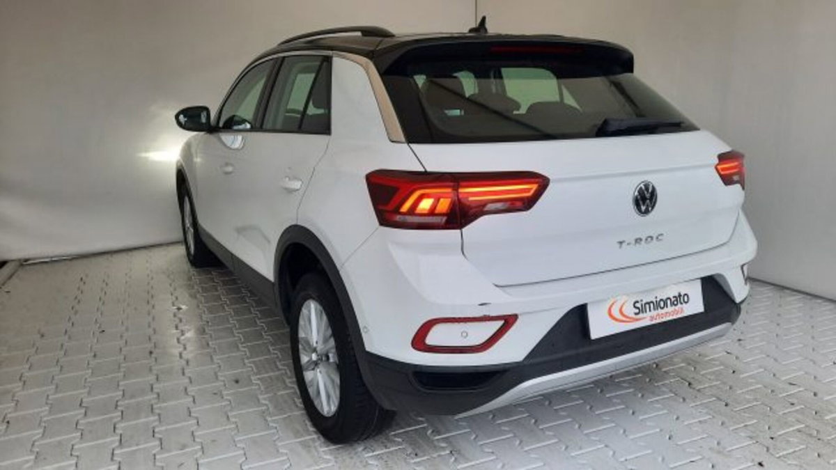 Volkswagen T-Roc 2.0 tdi Life 150cv dsg (6)