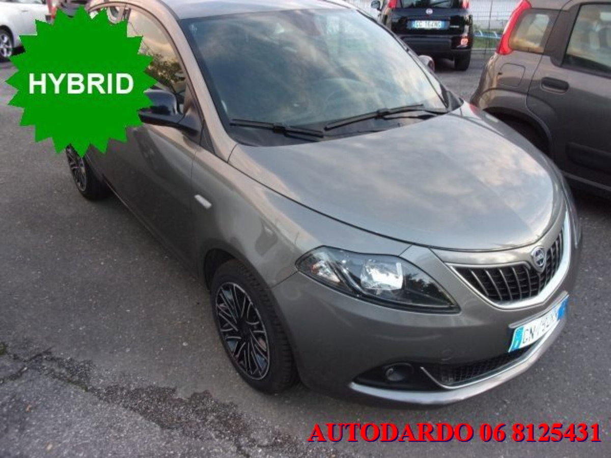 Lancia Ypsilon 1.0 FireFly 5 porte S&S Hybrid Ecochic Gold