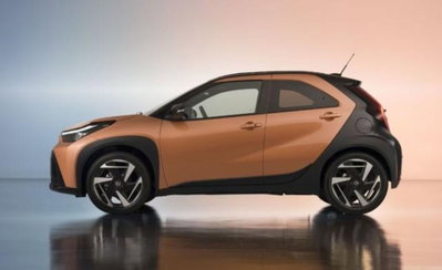 Toyota Aygo X 1.5 hybrid e-cvt (6)