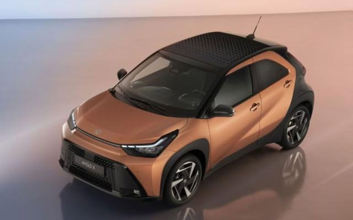 Toyota Aygo X 1.5 hybrid e-cvt (7)