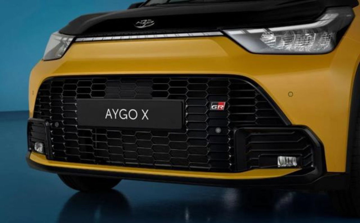 Toyota Aygo X 1.5 hybrid GR Sport e-cvt (12)