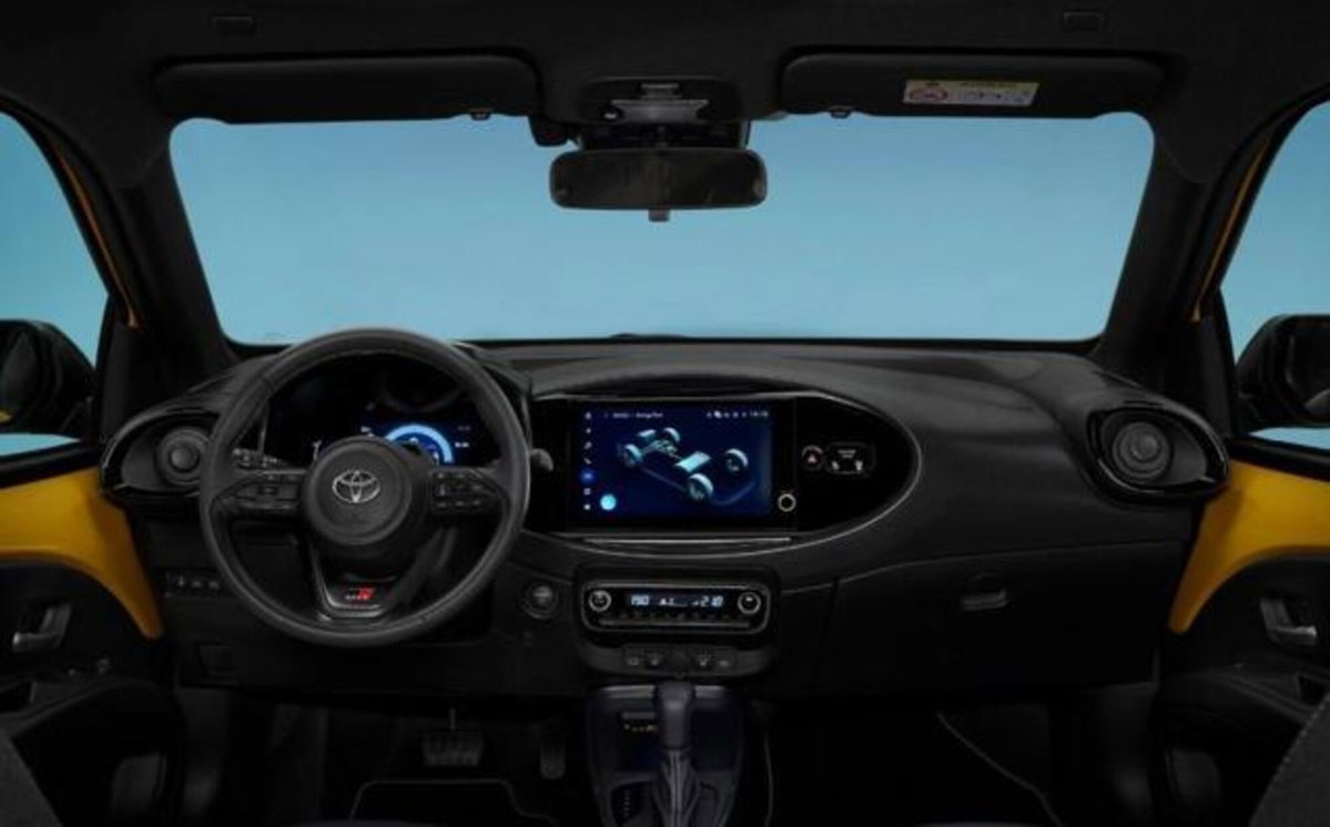 Toyota Aygo X 1.5 hybrid GR Sport e-cvt (3)