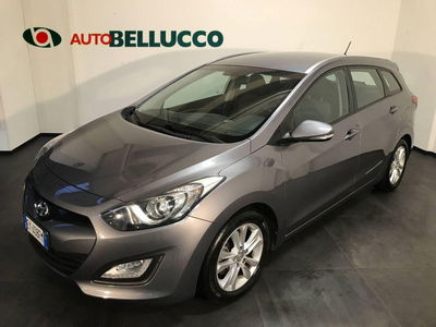 Hyundai i30 Station Wagon 1.6 CRDi Comfort A/T usata