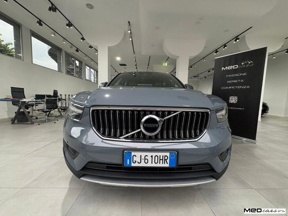 Volvo XC40 B4 AWD Geartronic Inscription (4)
