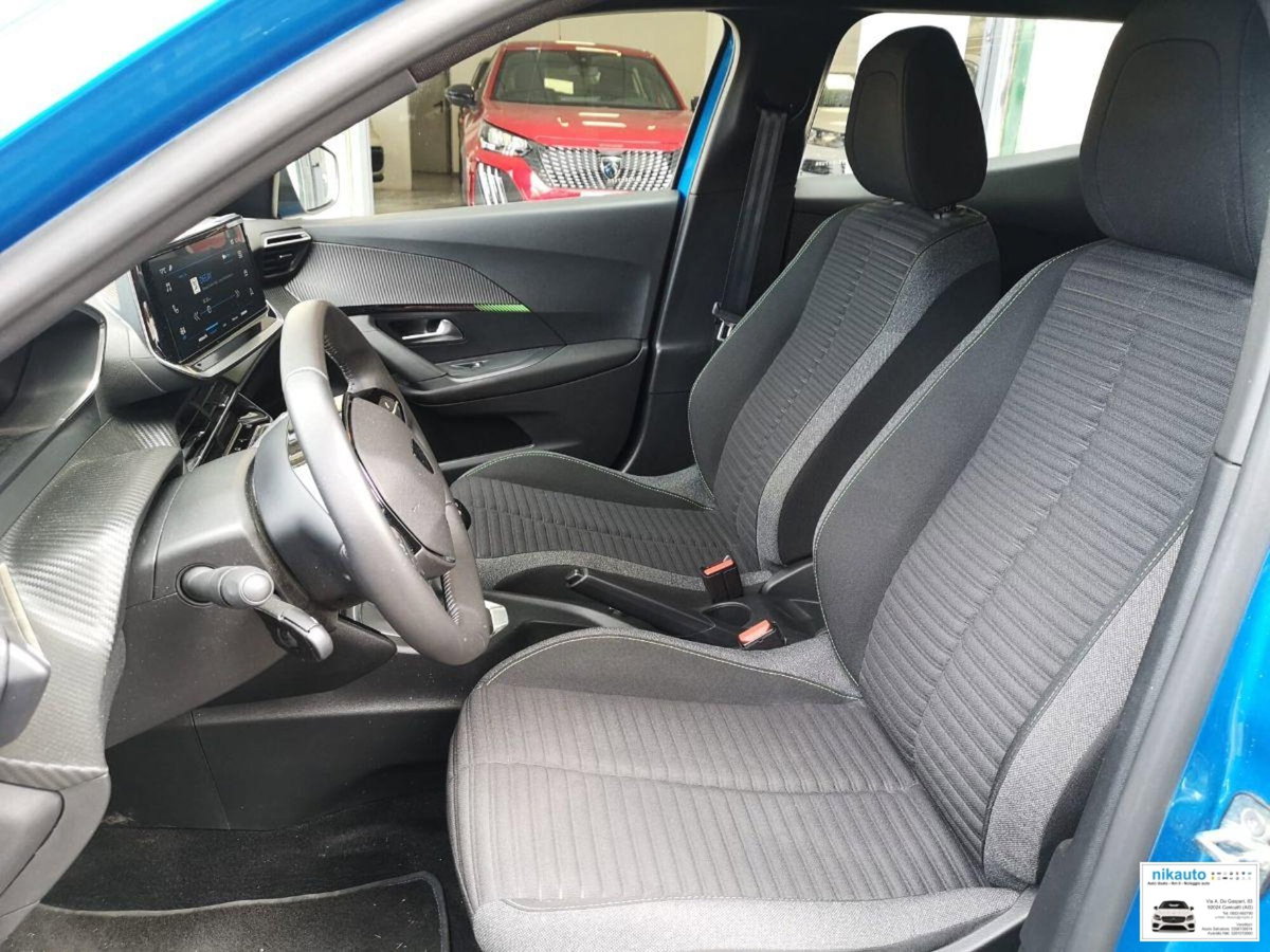 Peugeot 2008 PureTech 100 S&S Active (10)