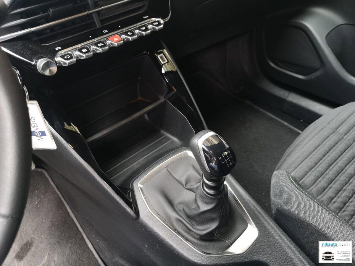 Peugeot 2008 PureTech 100 S&S Active (14)