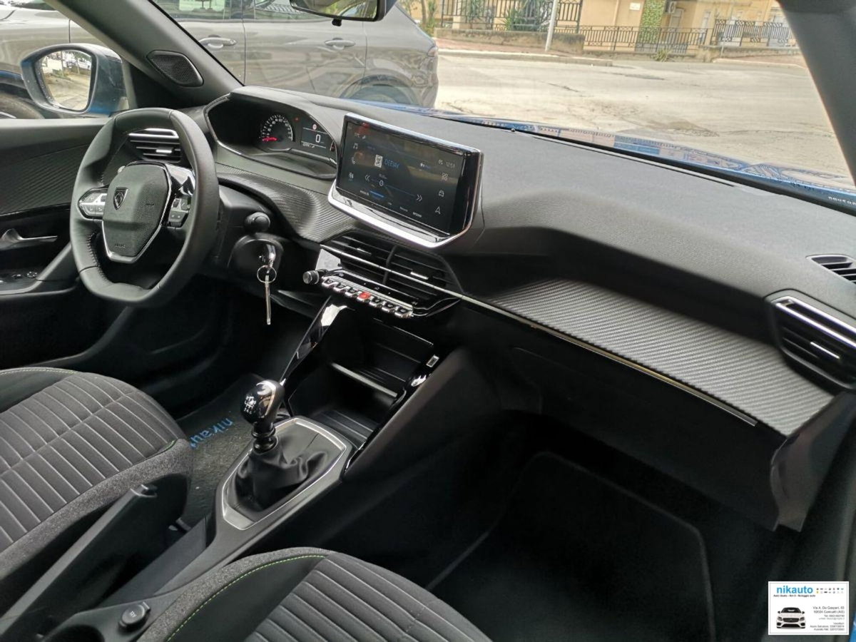 Peugeot 2008 PureTech 100 S&S Active (16)