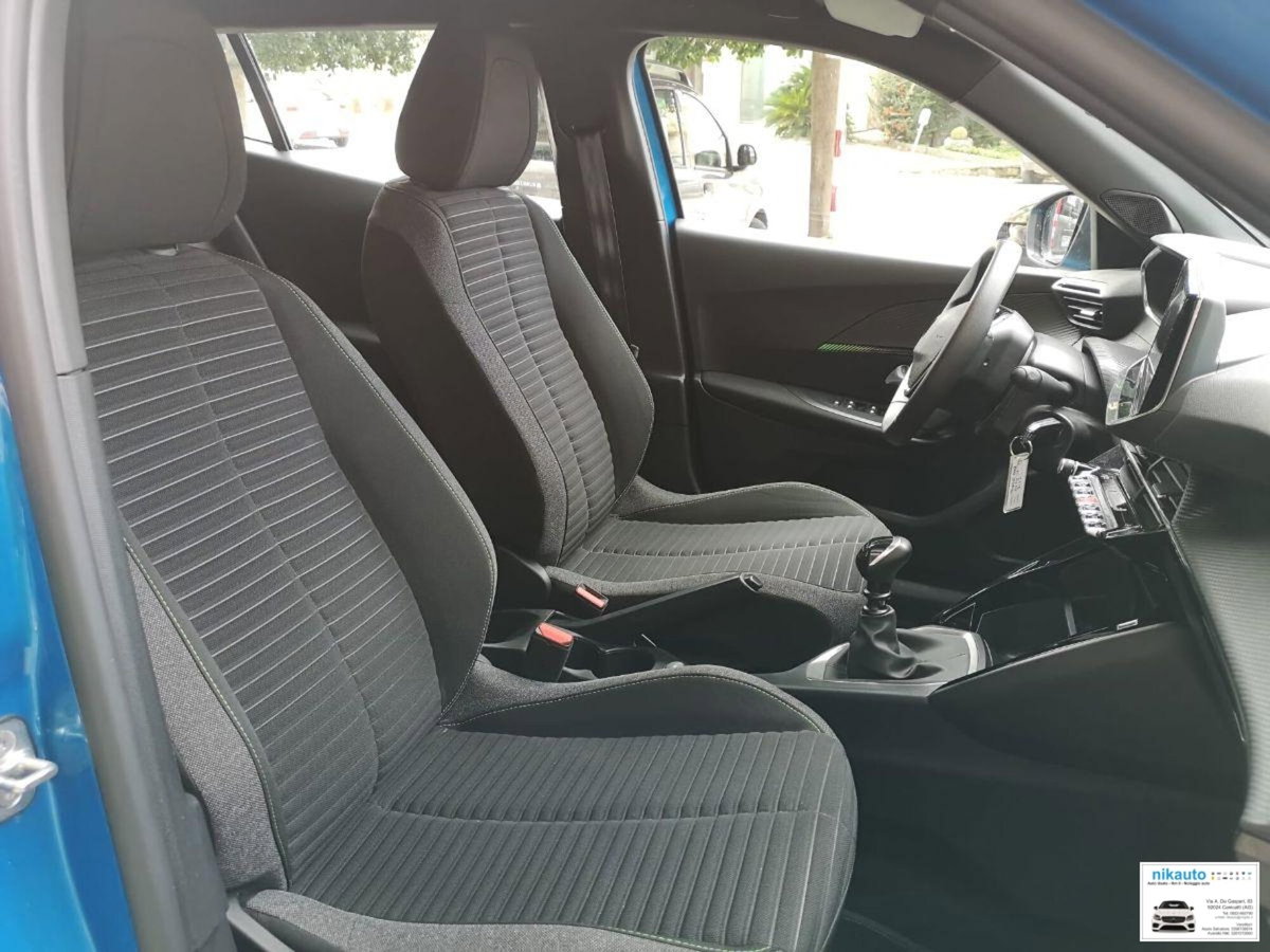 Peugeot 2008 PureTech 100 S&S Active (17)