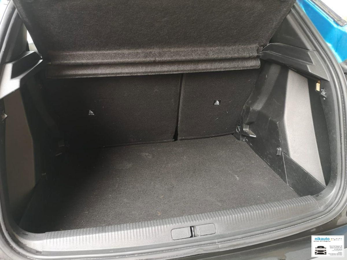 Peugeot 2008 PureTech 100 S&S Active (20)