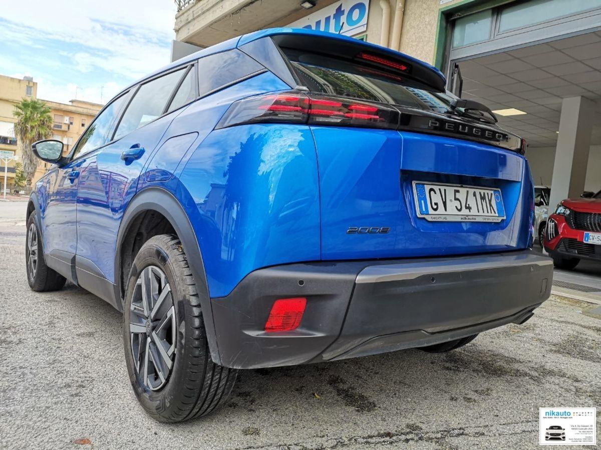 Peugeot 2008 PureTech 100 S&S Active (9)