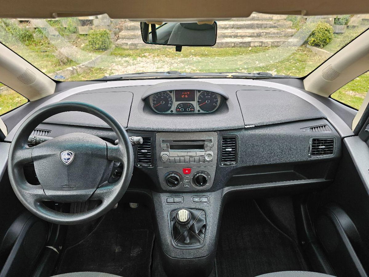 Lancia Musa 1.3 Mjt 95 CV 5th Avenue (11)
