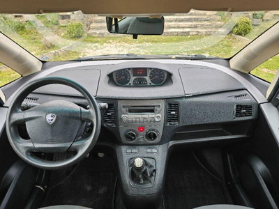 Lancia Musa 1.3 Mjt 95 CV 5th Avenue (11)